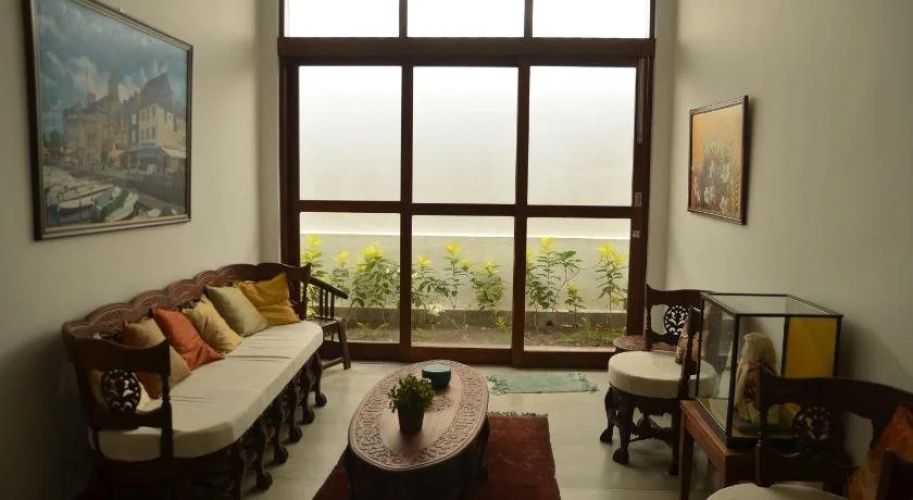 Sayura House