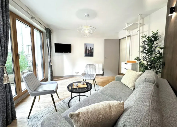 1607 Brancion