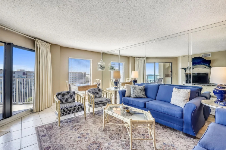 Inlet Reef 617 2 Bedroom Condo by RedAwning