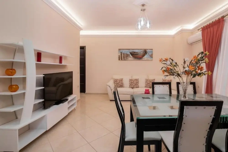 Quadruple Apartment