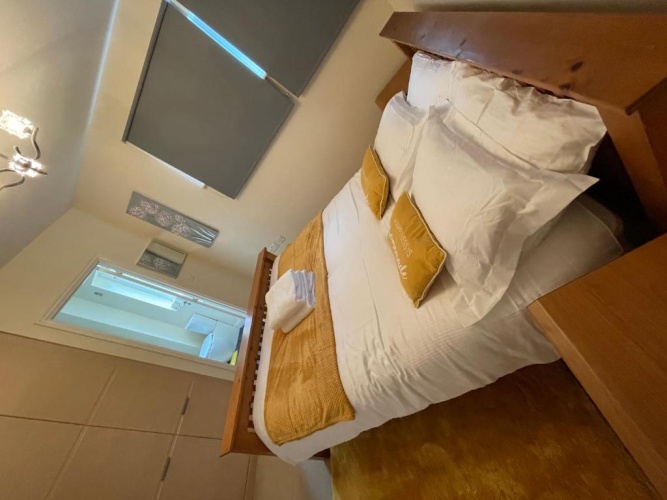 3 Bedrooms Double Cottage