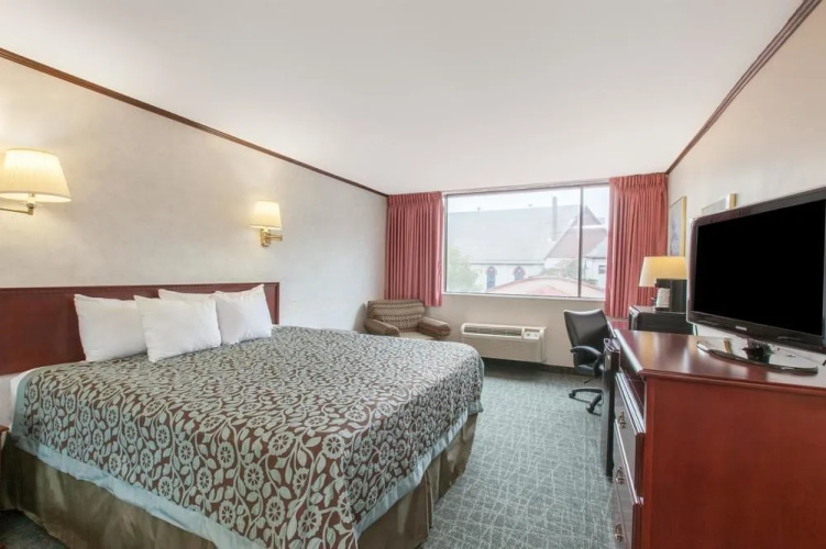 Days Inn Schenectady