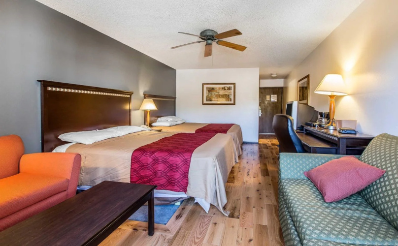 Estes Village Inn
