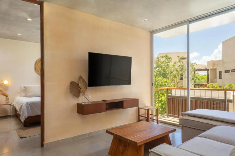 2 BedBath PRIVATE Rooftop & Pool for 6