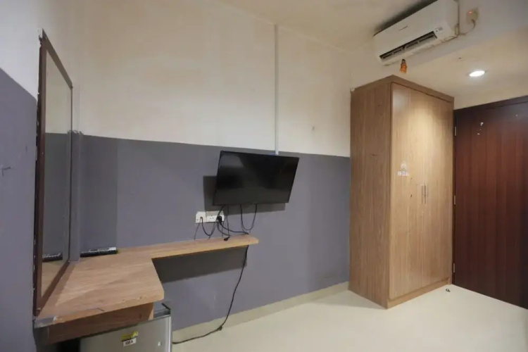 Hotel O City Room