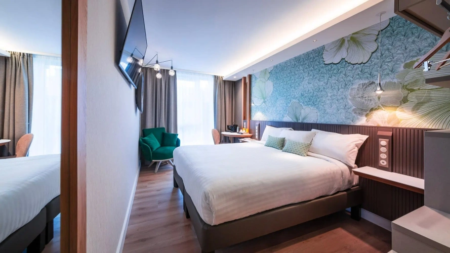 Standard Twin room