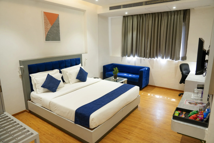 Kyriad Hotel Pimpri