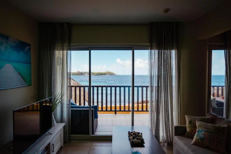 Beach Front And Beautiful 2 Bedroom Suite 21