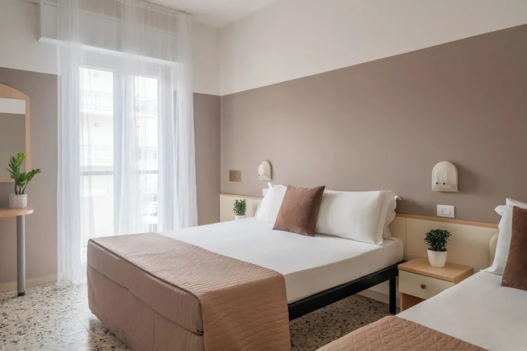 Standard Quadruple room with balcony