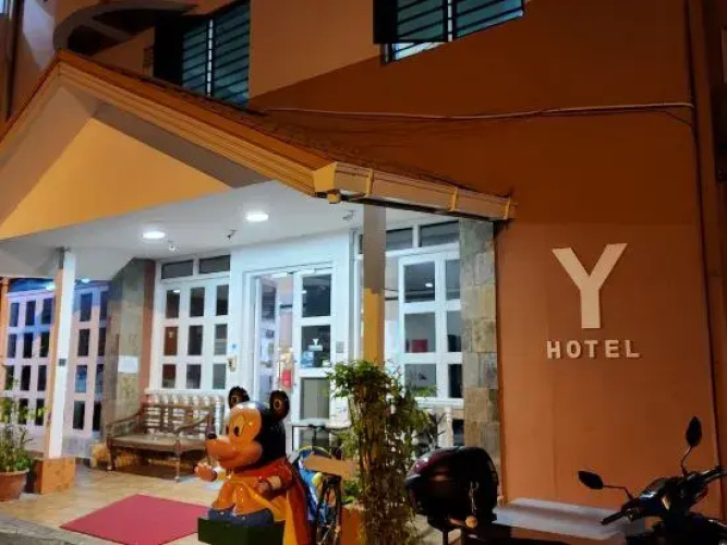 Y Hotel