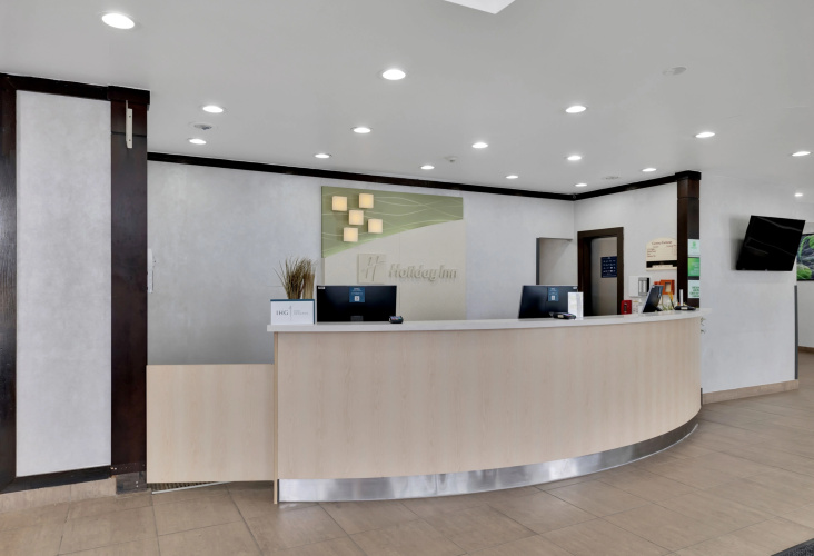 Holiday Inn Peterborough-Waterfront, ON by IHG