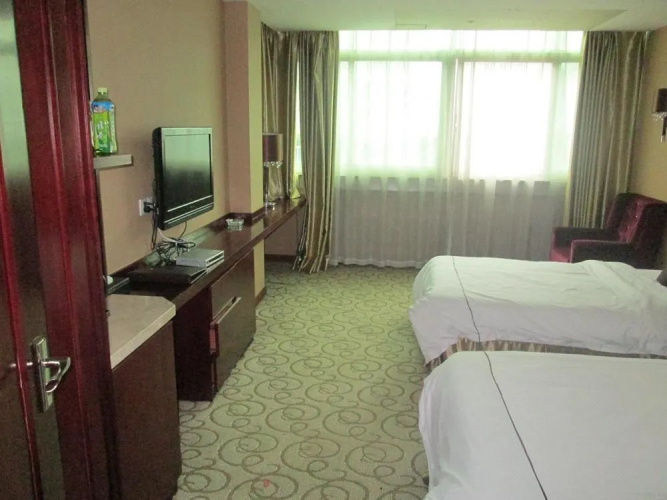 Crown Plaza