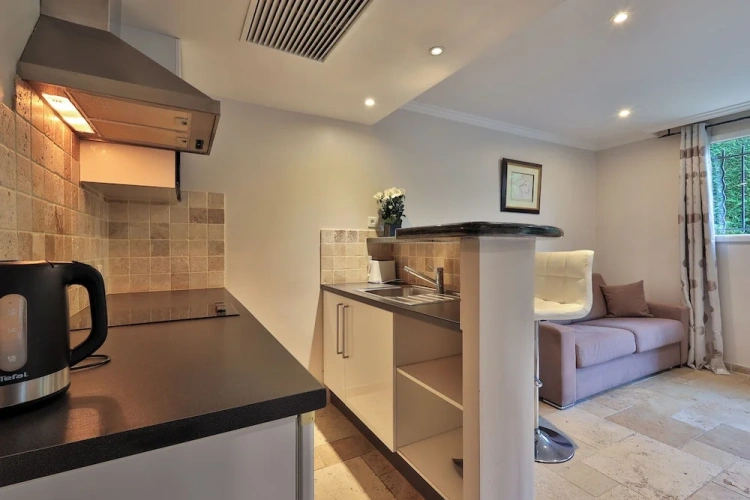 Double Apartment with courtyard view