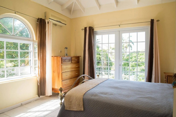 Hatfield South Villa