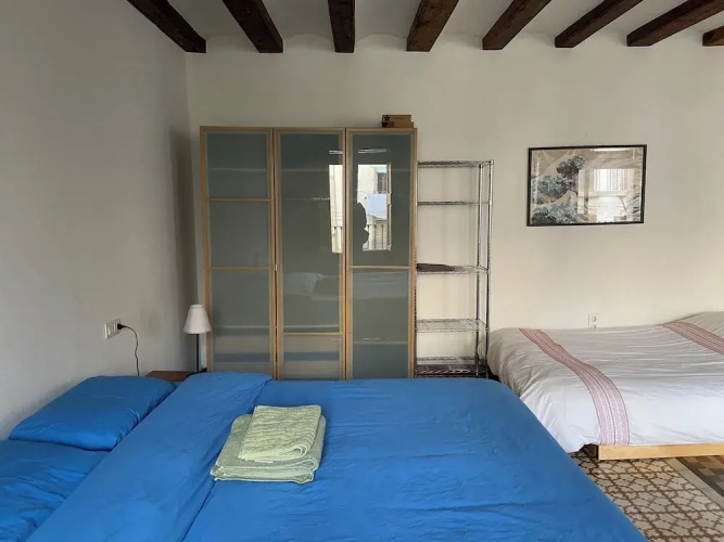 Lovely 2-bed Apartment in Barcelonas Best Location