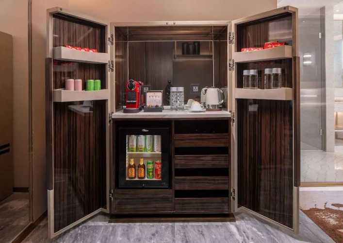 1 Bedroom Suite