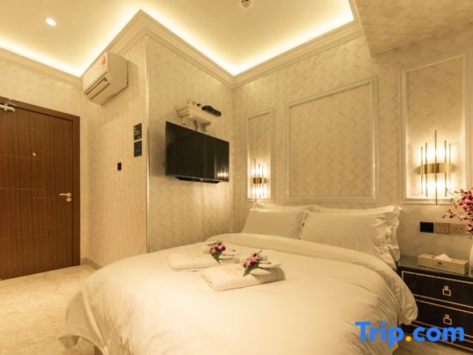 1 Bedroom Deluxe Double room