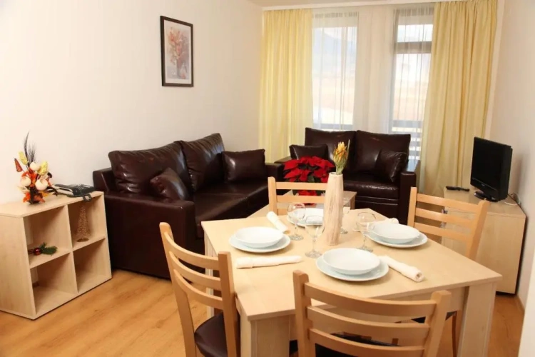 1 Bedroom Apartment