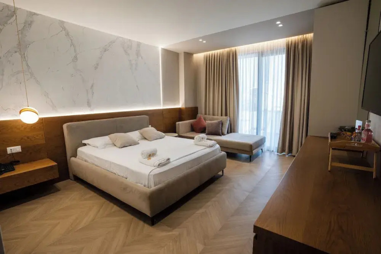 Memaj Hotel