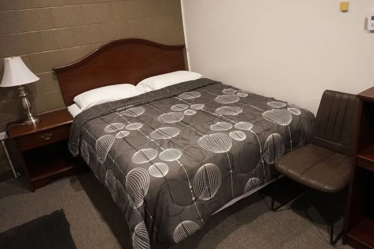 Caravel Motel