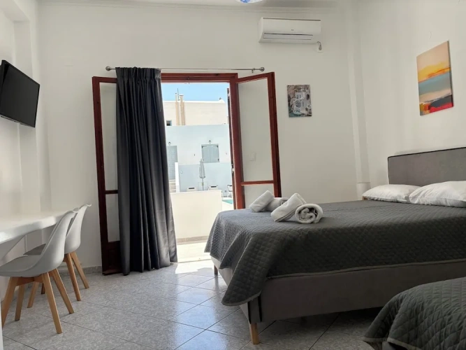 1 Bedroom Quadruple Apartment