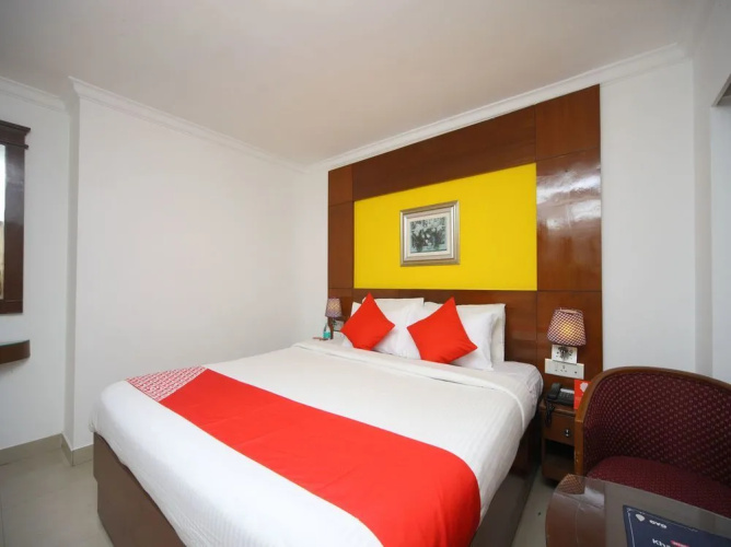 FabHotel Priyadarshini Park