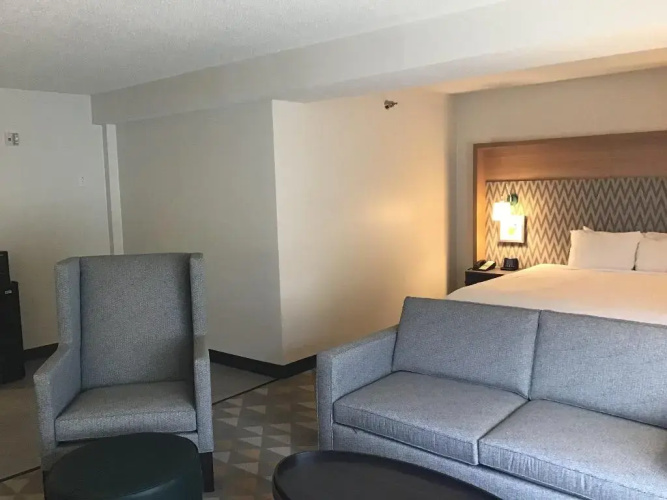 Holiday Inn Cleveland by IHG