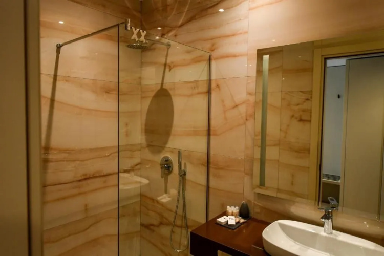 Iliad Hotel