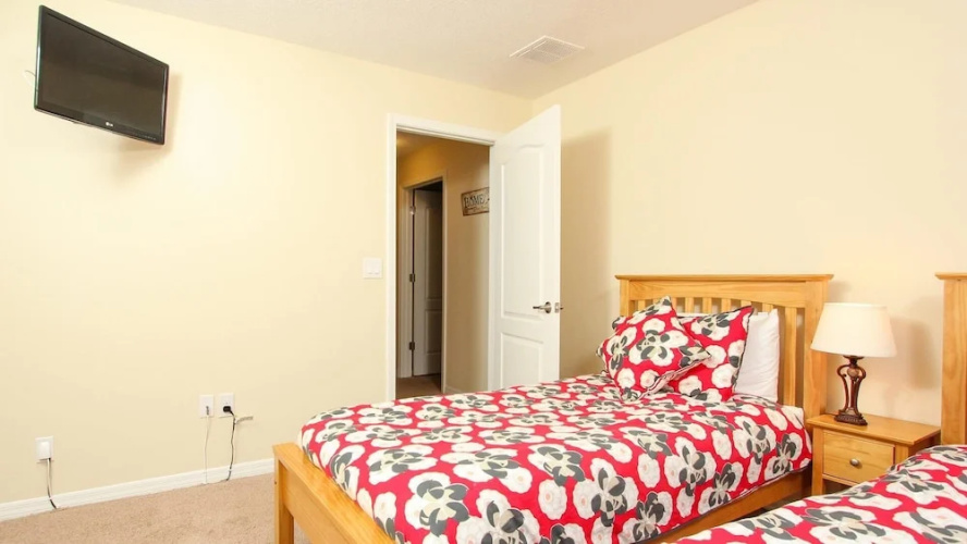 Beach Palm Avenue 3057