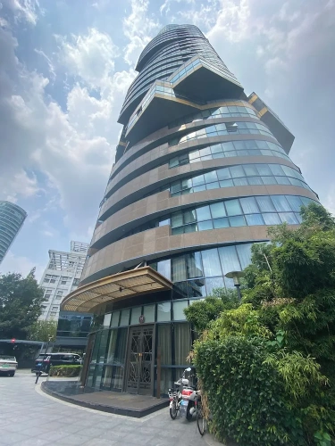 Tyms 3BR 2BA Apt Gubei High View Line10