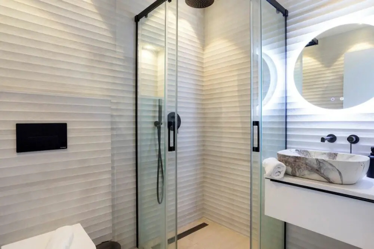 Amazing 3BD apt and Pool. Señorío de Aloha