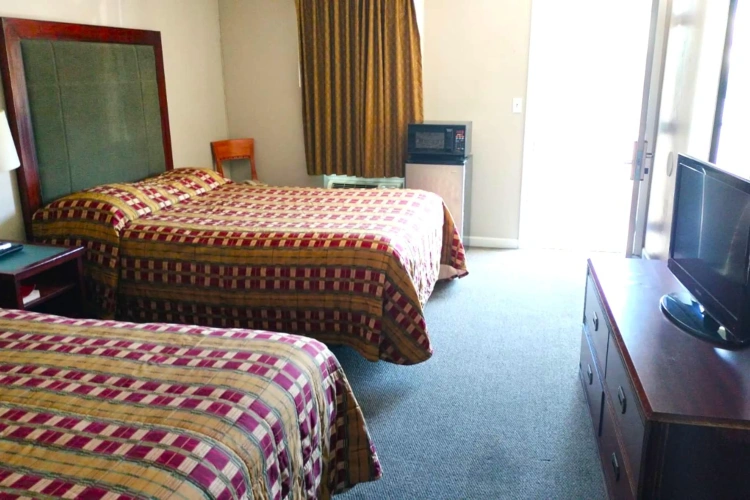 Budget Lodge by OYO Portland West
