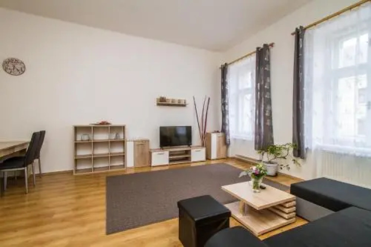 Silver Apartments