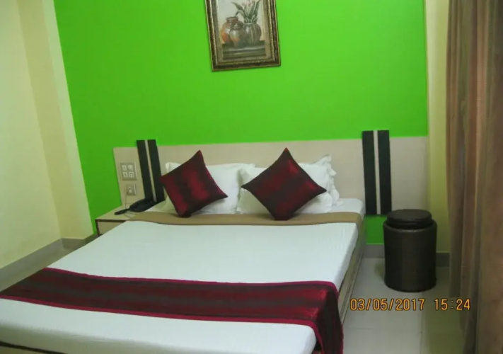 Trimurti Heights Hotel