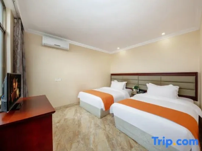 1 Bedroom Suite