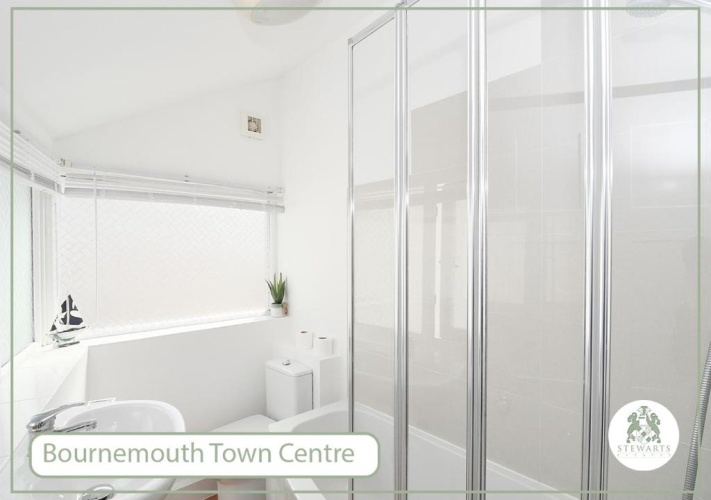 2 Bedrooms Twin Cottage