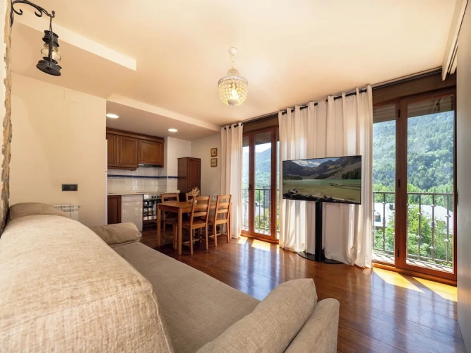 2 Bedrooms Family Apartment with balcony