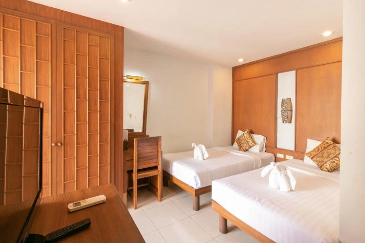 Deluxe Twin room