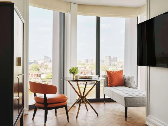 Standard Double room with river view
