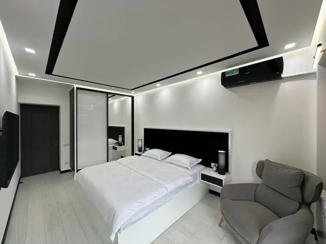 Apartment by Luxe Group MA777