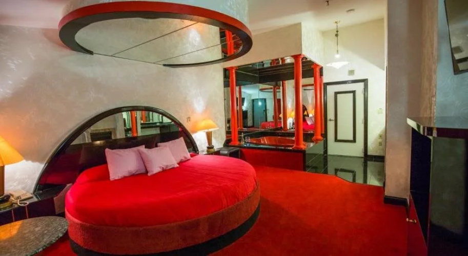 Feather Nest Inn
