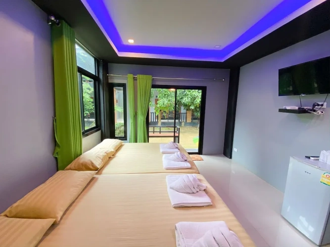Deluxe Quadruple room