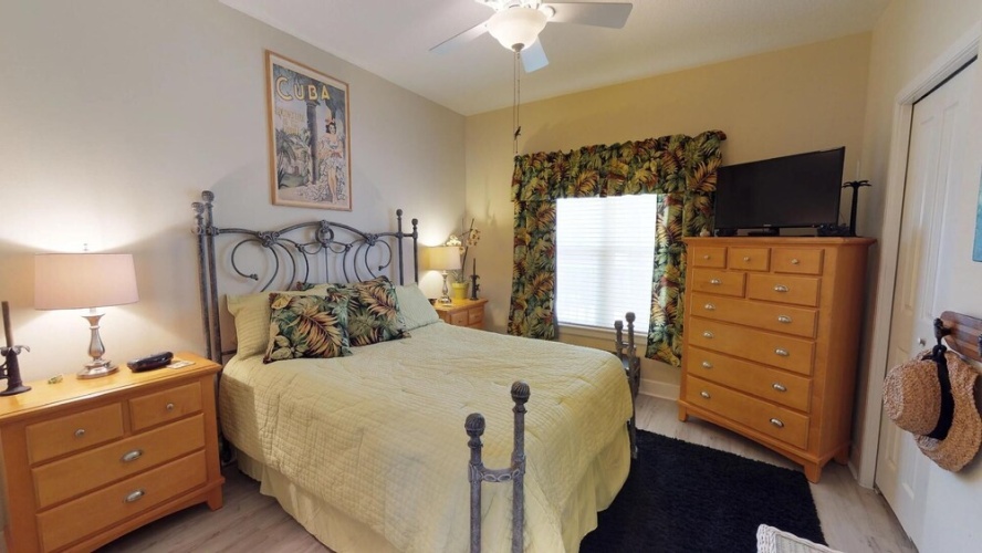 240 Bradenton Beach Club