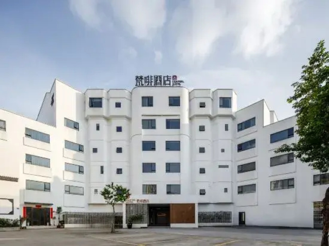 VanFeel Hotel