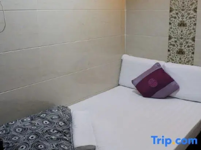 Russian Hostel
