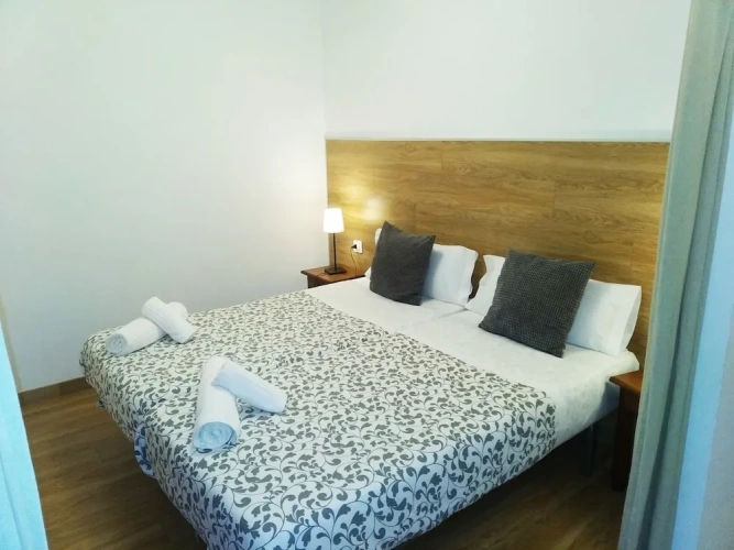 1 Bedroom Apartment with balcony and with mountain view