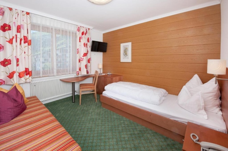 Standard Single room