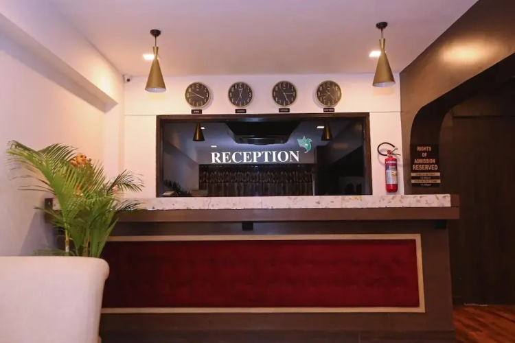Hotel Shantiidoot