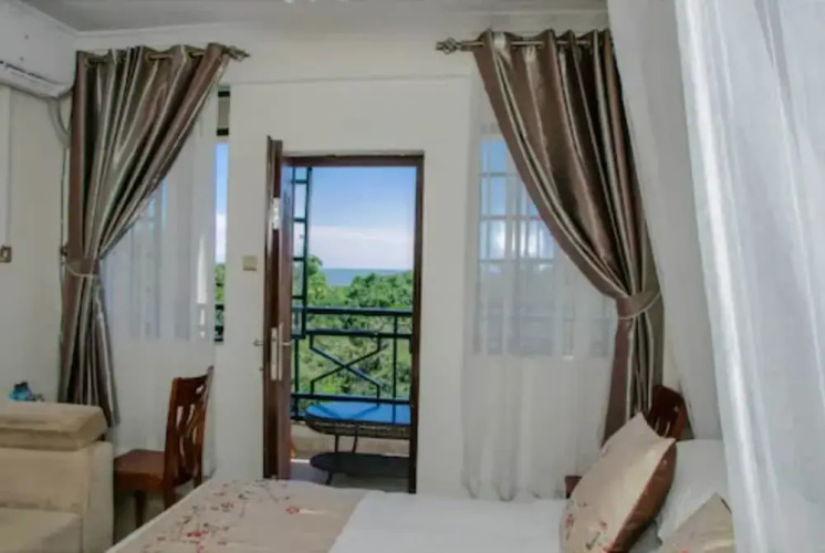 Parkview Safari Hotel and Apartments