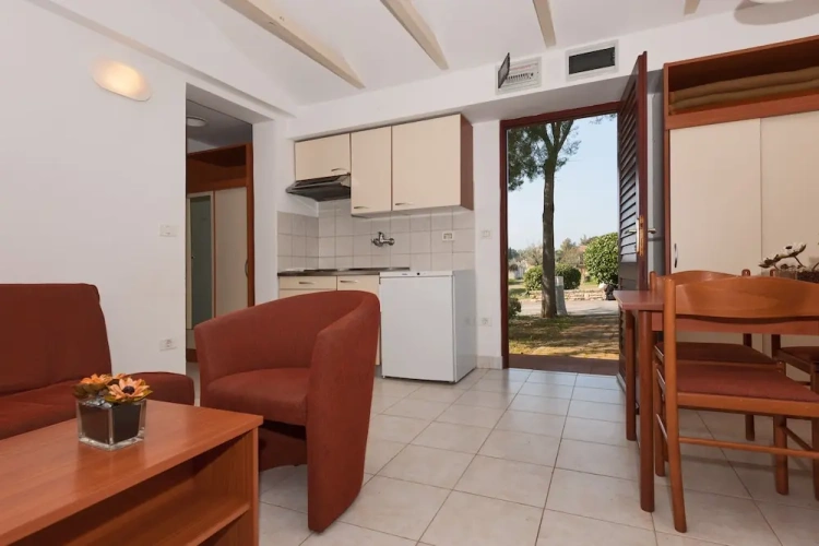 1 Bedroom Standard Apartment with garden view